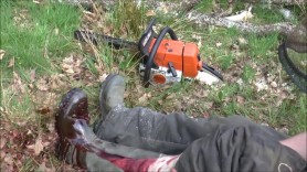 Tragedie la Strășeni. Un bărbat și-a tăiat gâtul cu un fierăstrău electric